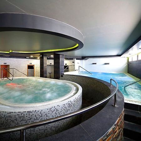 Apartahotel & Spa Jacetania Jaca Ngoại thất bức ảnh