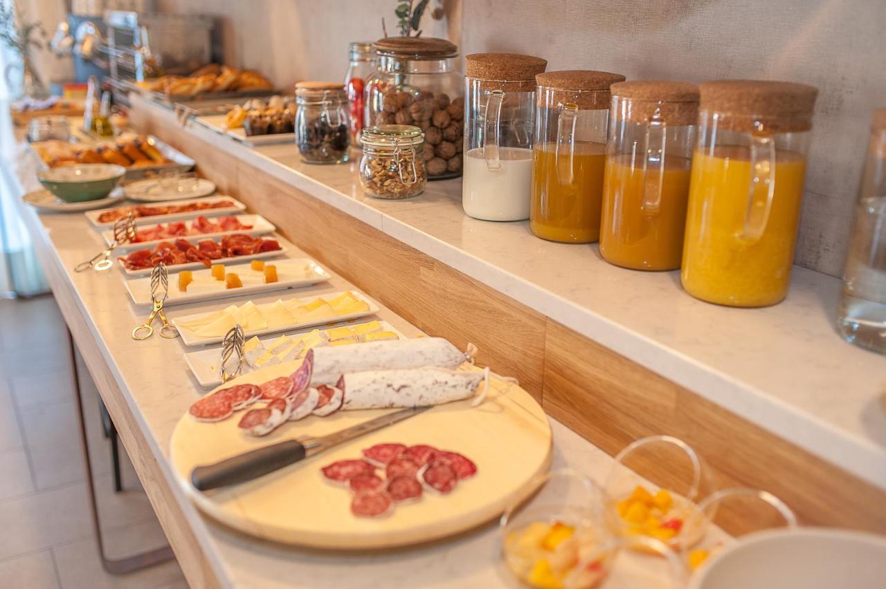 Apartahotel & Spa Jacetania Jaca Ngoại thất bức ảnh