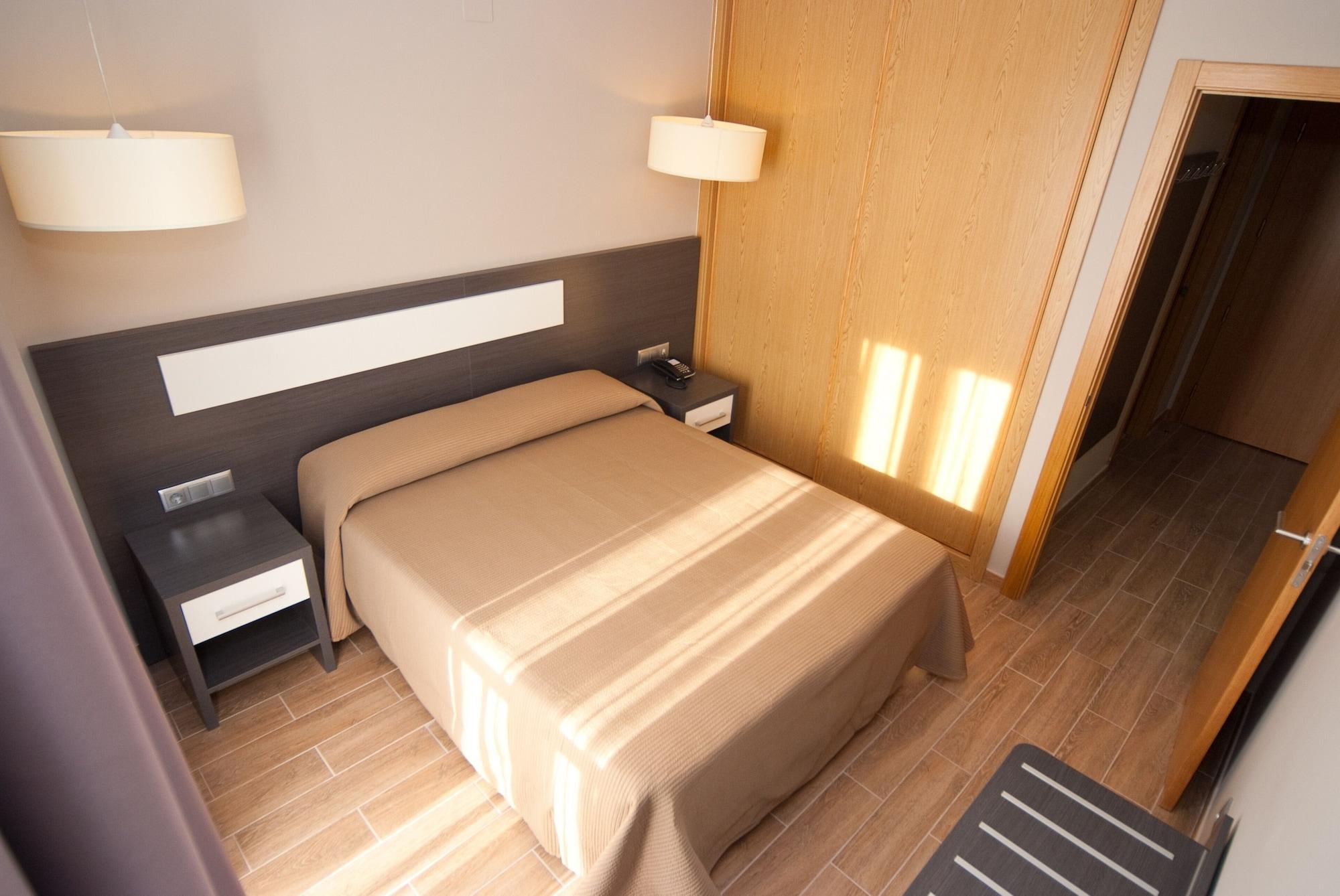 Apartahotel & Spa Jacetania Jaca Ngoại thất bức ảnh